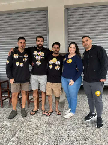 Participantes reunidos em uma das ações de campanha